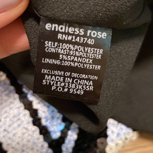 Endless Rose Sequin Pencil Skirt - Picture 7 of 7